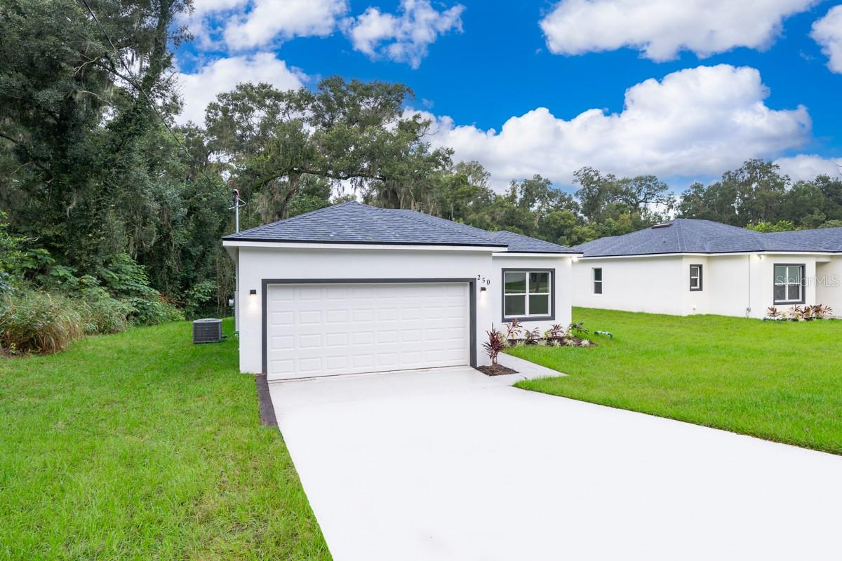 250 S VIRGINIA AVE, DELAND, FL, 32724