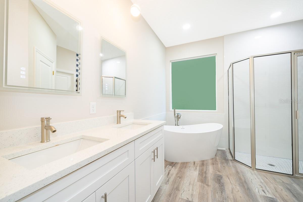 250 S VIRGINIA AVE, DELAND, FL, 32724