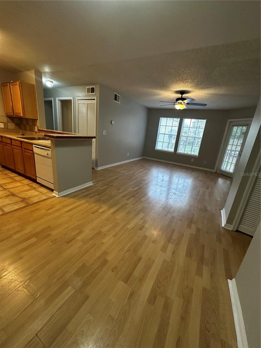 6166 WESTGATE DR #204, ORLANDO, FL, 32835