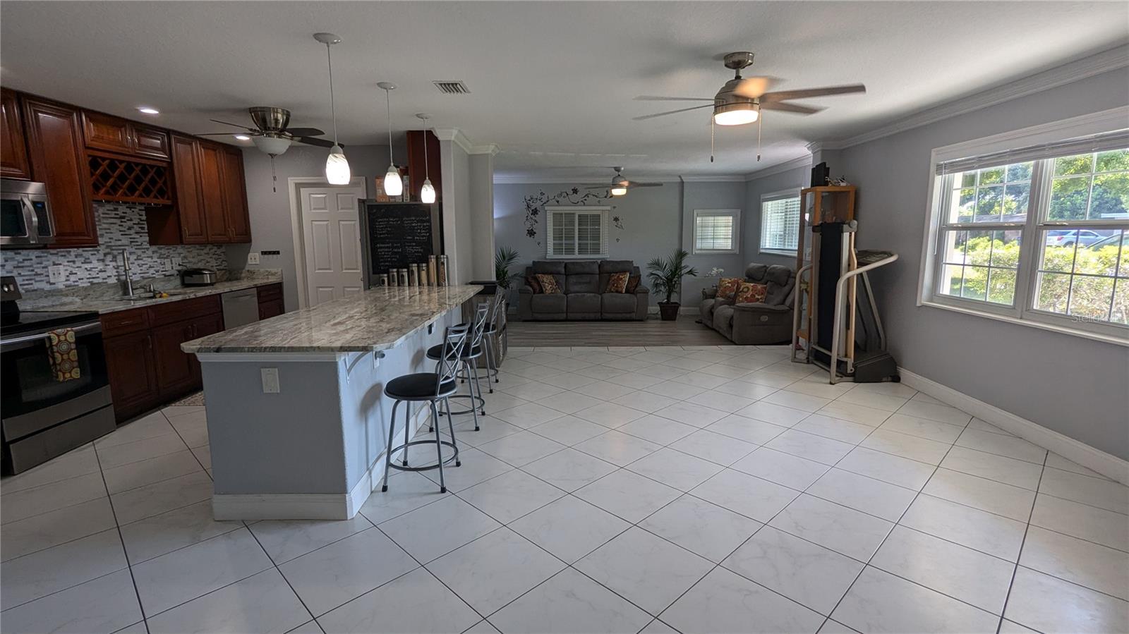 1111 67TH ST NW, BRADENTON, FL, 34209