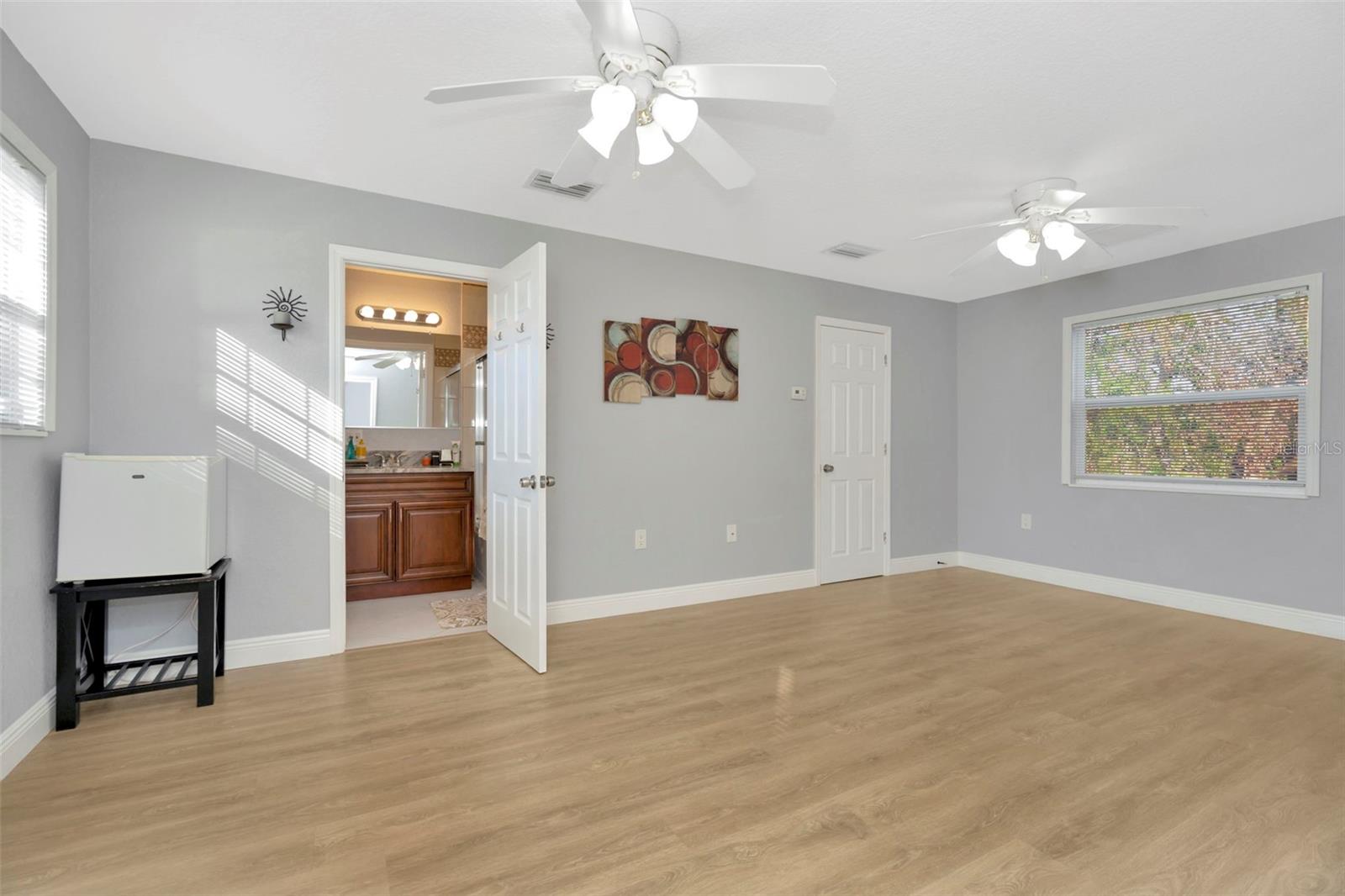 1111 67TH ST NW, BRADENTON, FL, 34209