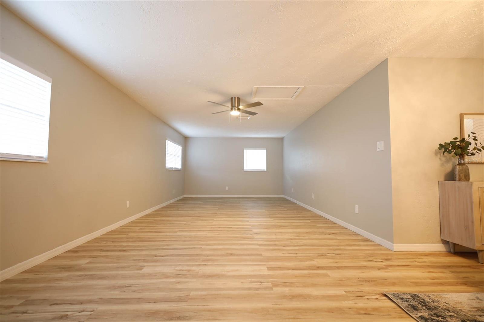3806 W WALLACE AVE, TAMPA, FL, 33611