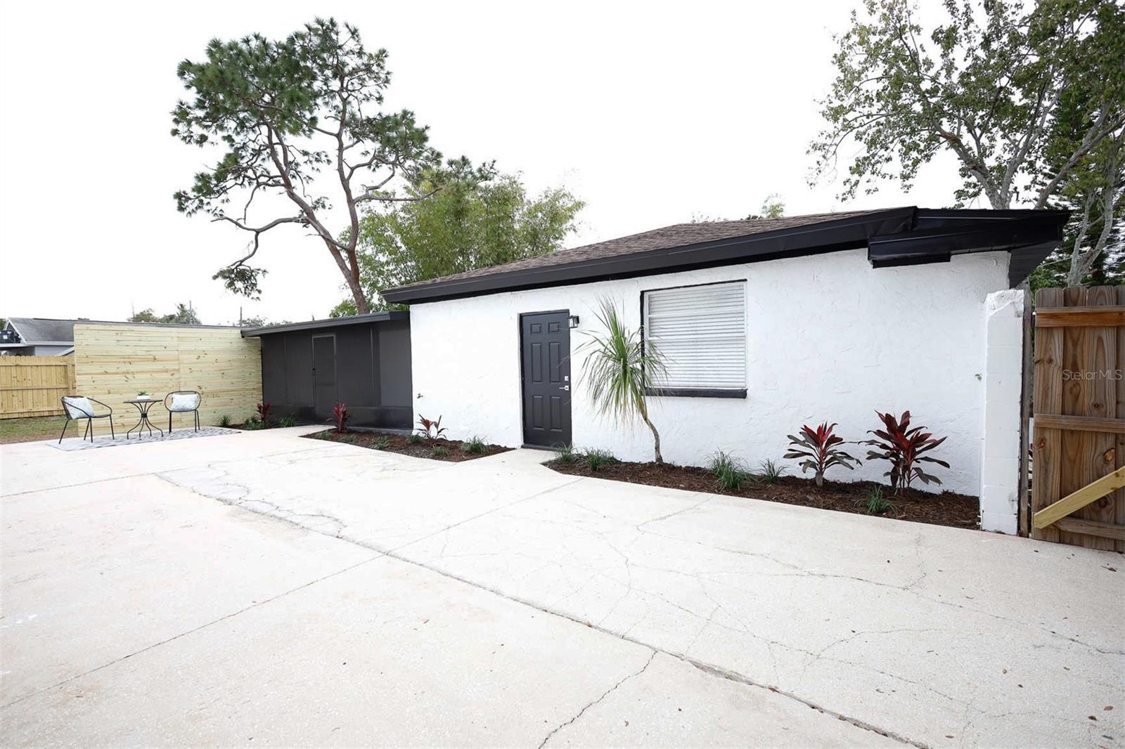3806 W WALLACE AVE, TAMPA, FL, 33611