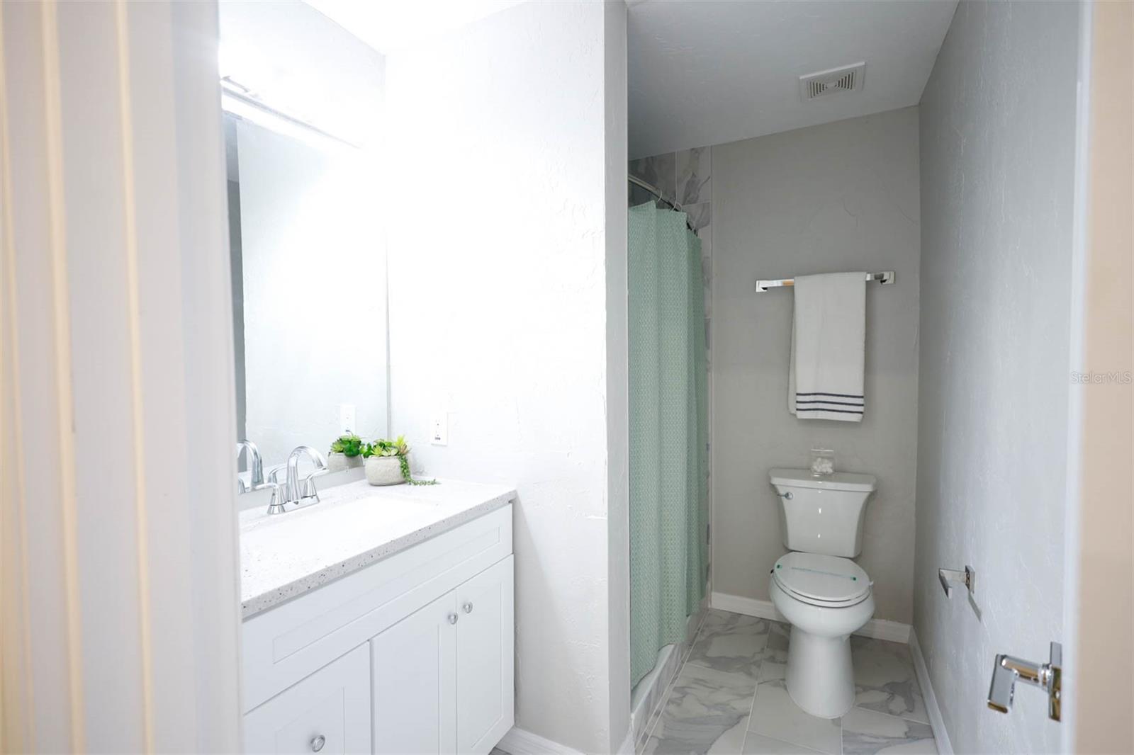 3806 W WALLACE AVE, TAMPA, FL, 33611
