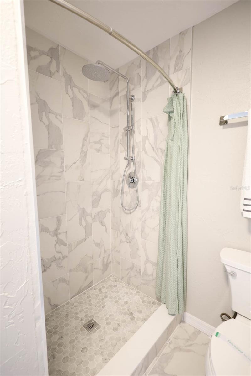 3806 W WALLACE AVE, TAMPA, FL, 33611