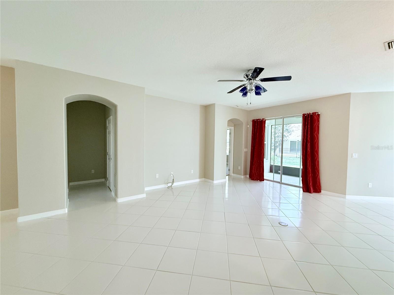 211 DRUMMOND LN, DELAND, FL, 32724