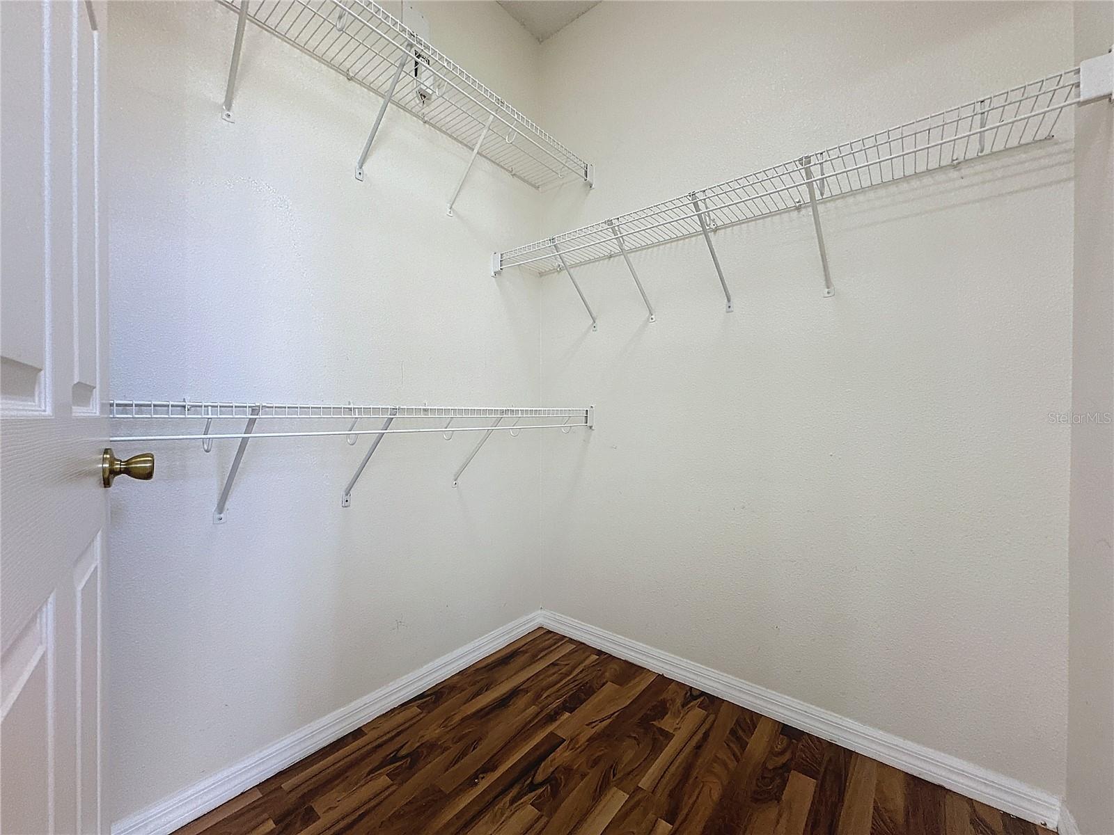 1195 CAMBOURNE DRIVE, KISSIMMEE, FL, 34758