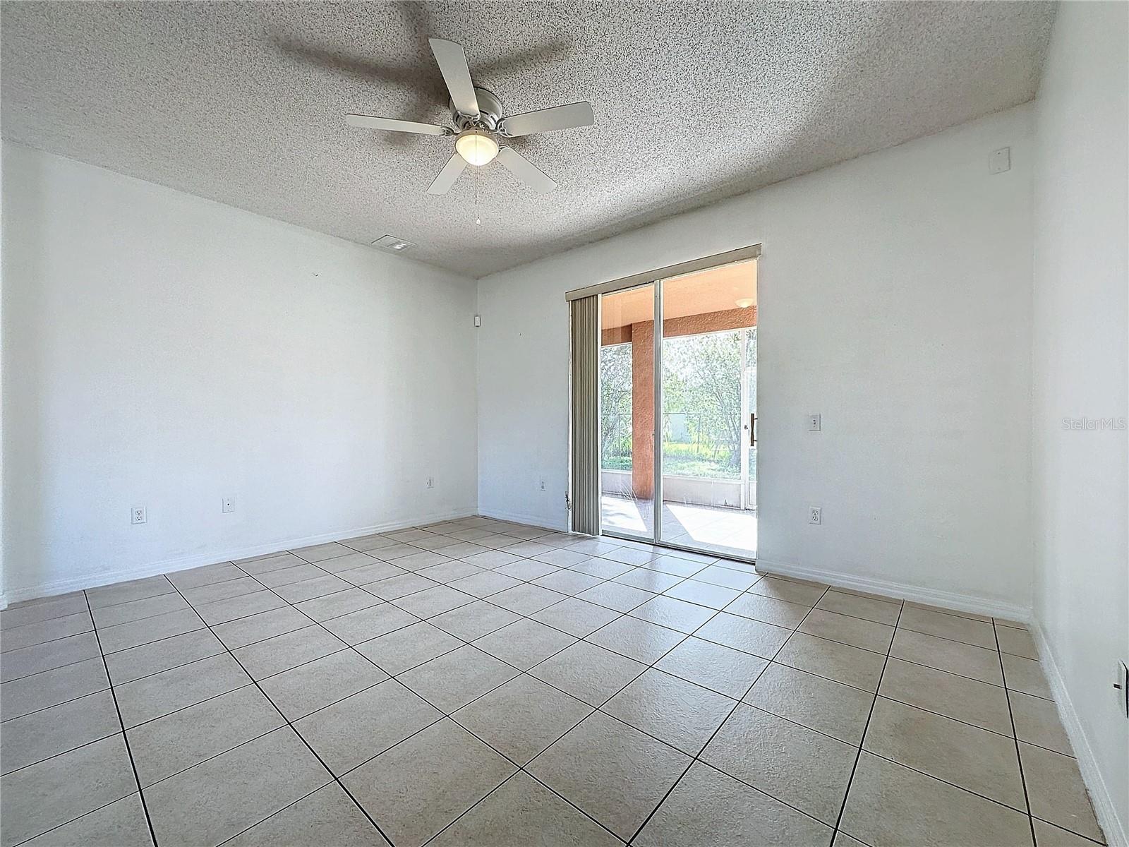 1195 CAMBOURNE DRIVE, KISSIMMEE, FL, 34758