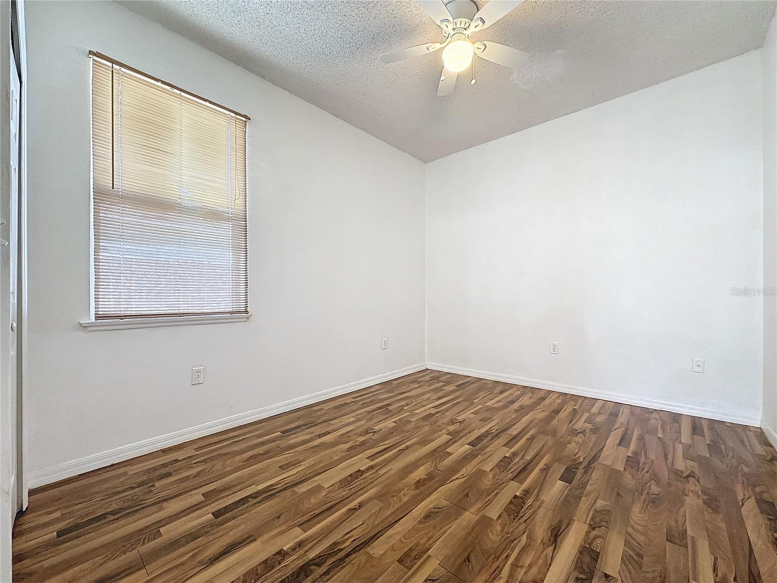 1195 CAMBOURNE DRIVE, KISSIMMEE, FL, 34758