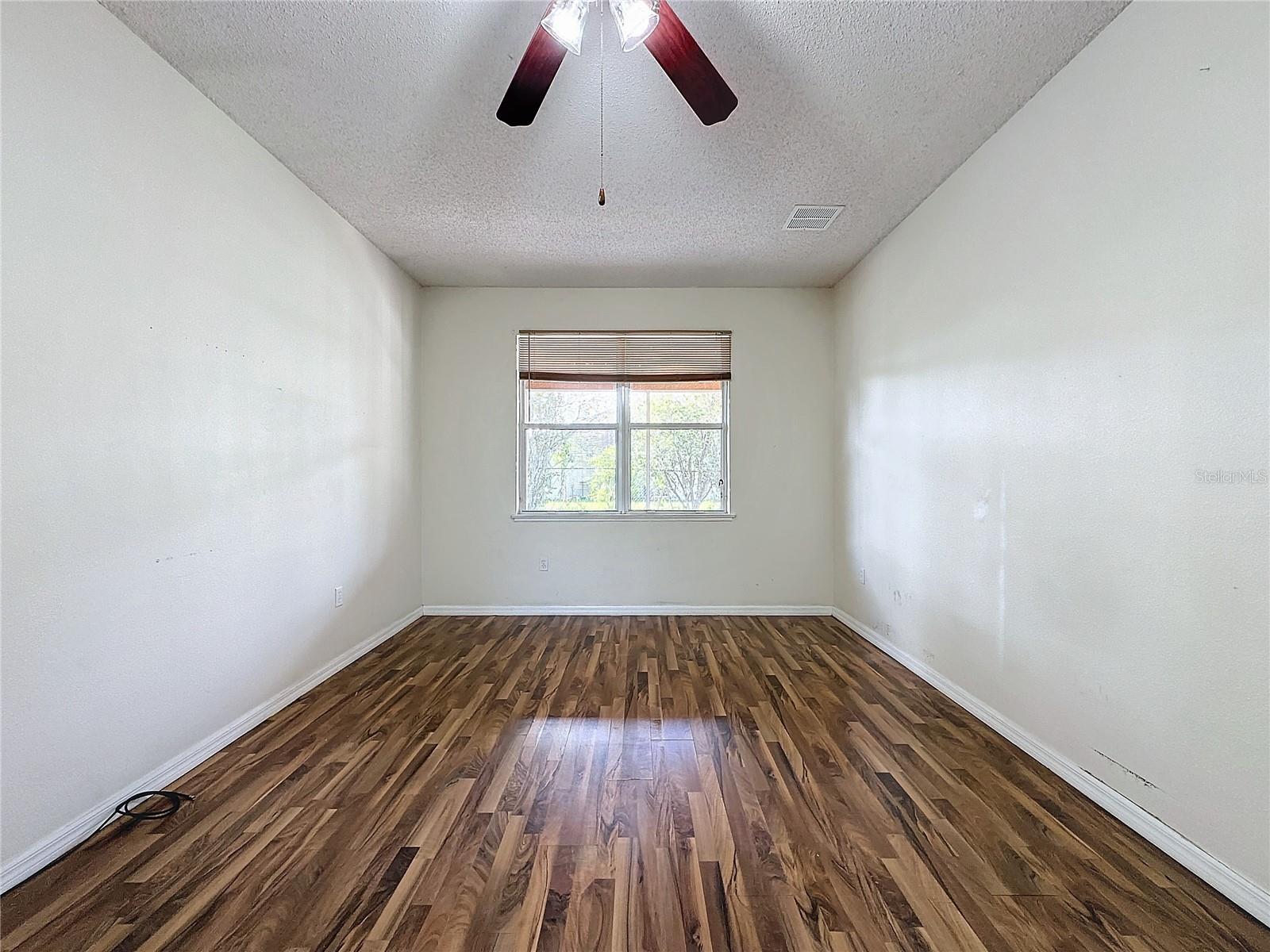1195 CAMBOURNE DRIVE, KISSIMMEE, FL, 34758