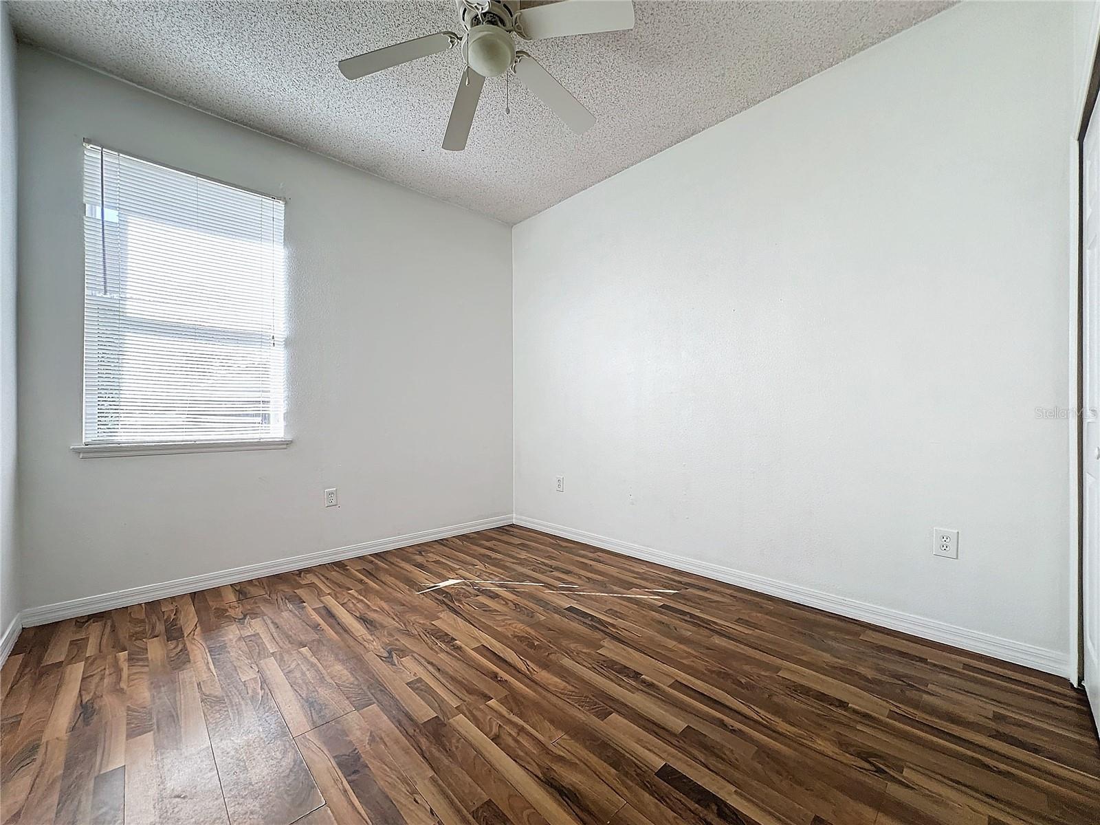 1195 CAMBOURNE DRIVE, KISSIMMEE, FL, 34758