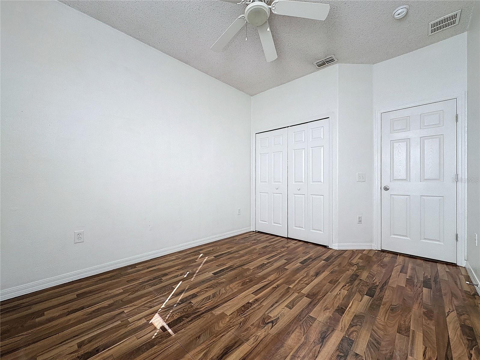 1195 CAMBOURNE DRIVE, KISSIMMEE, FL, 34758