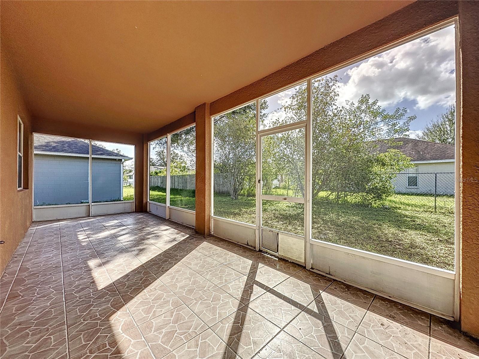 1195 CAMBOURNE DRIVE, KISSIMMEE, FL, 34758