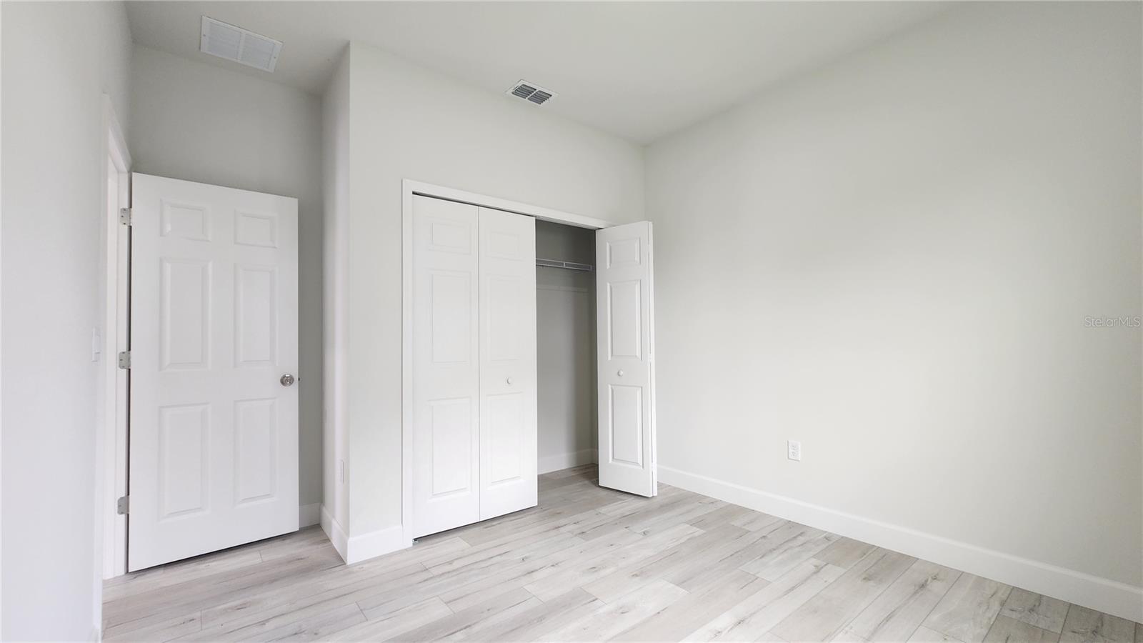 301 CARDINAL AVE, SEBRING, FL, 33870