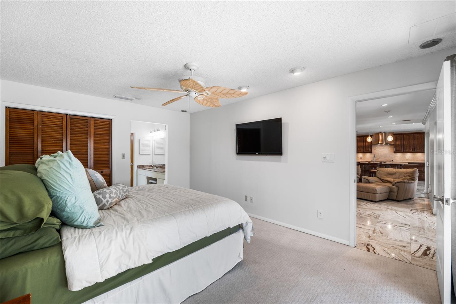 5823 DORY WAY, TAMPA, FL, 33615