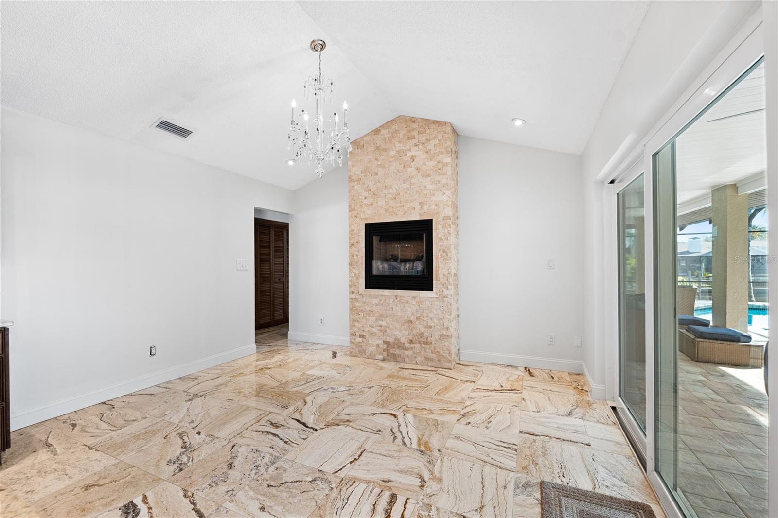 5823 DORY WAY, TAMPA, FL, 33615