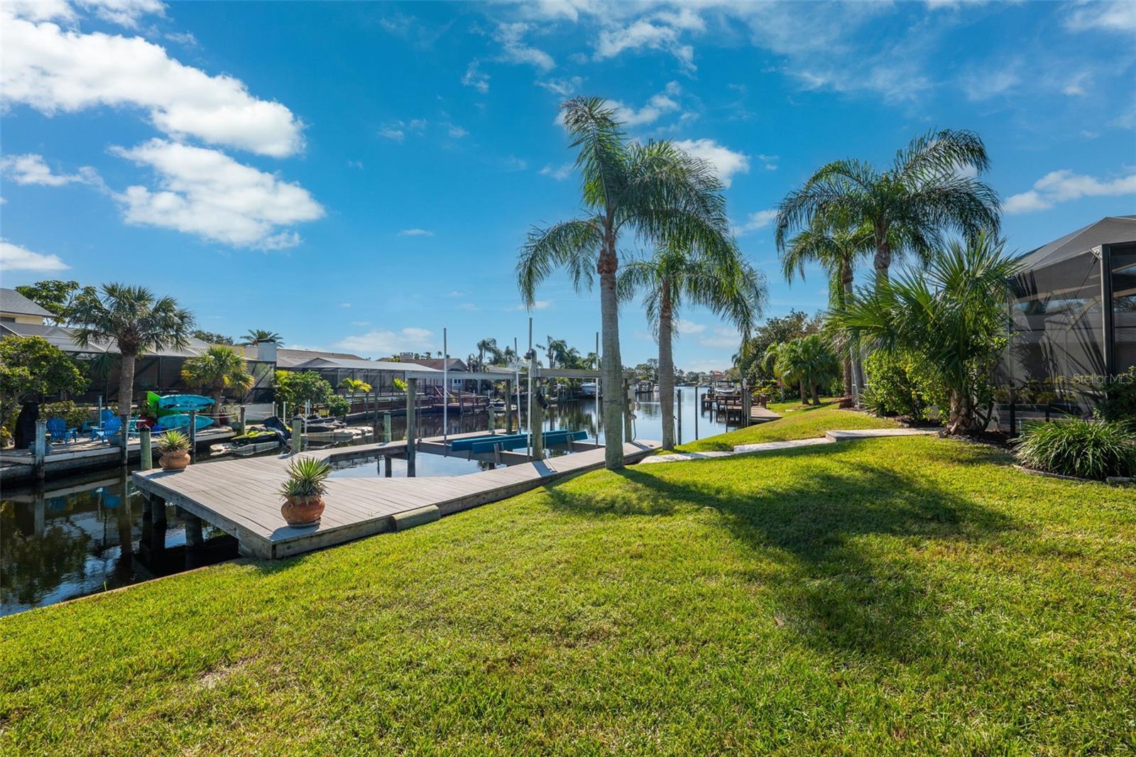5823 DORY WAY, TAMPA, FL, 33615