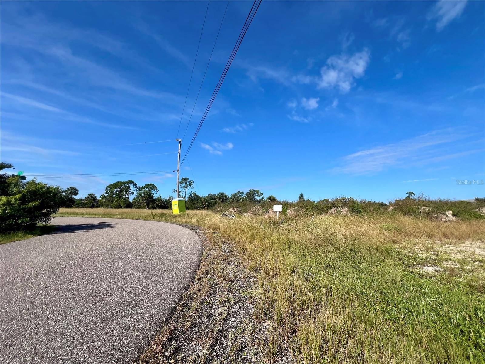 1515 NE 32ND LN, CAPE CORAL, FL, 33909