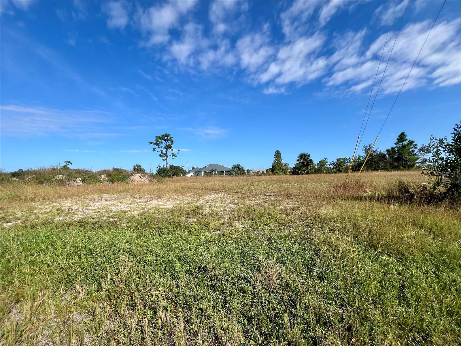 1515 NE 32ND LN, CAPE CORAL, FL, 33909