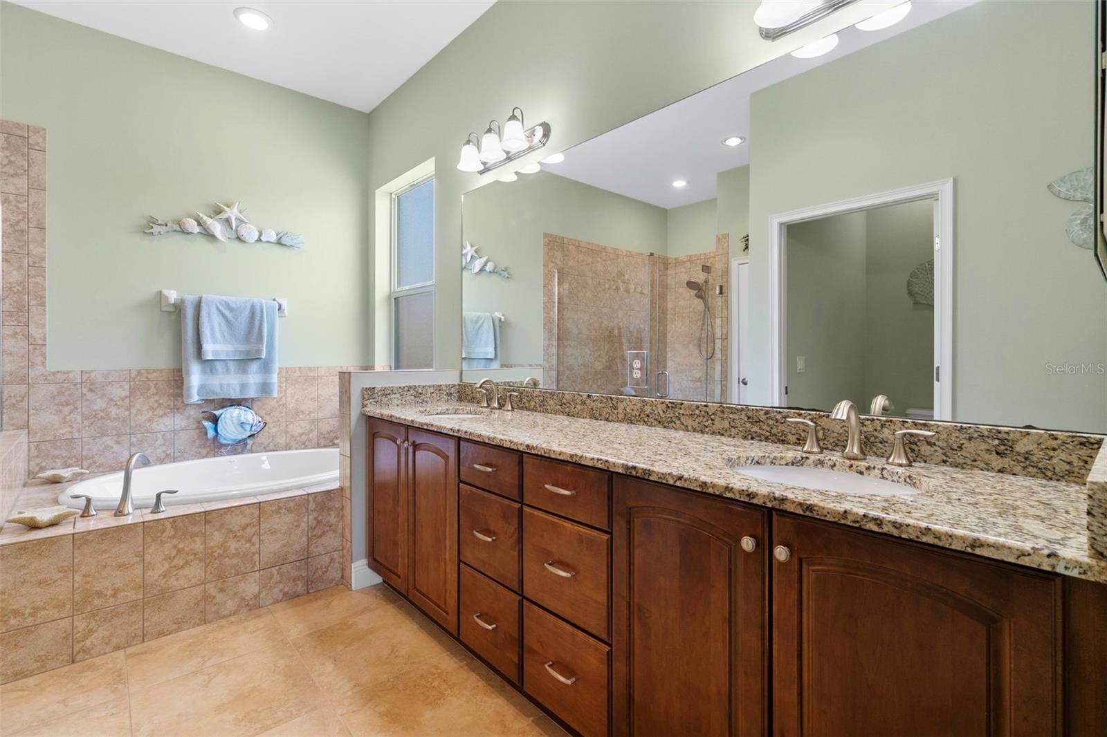 110 PALAZZO CT, NORTH VENICE, FL, 34275
