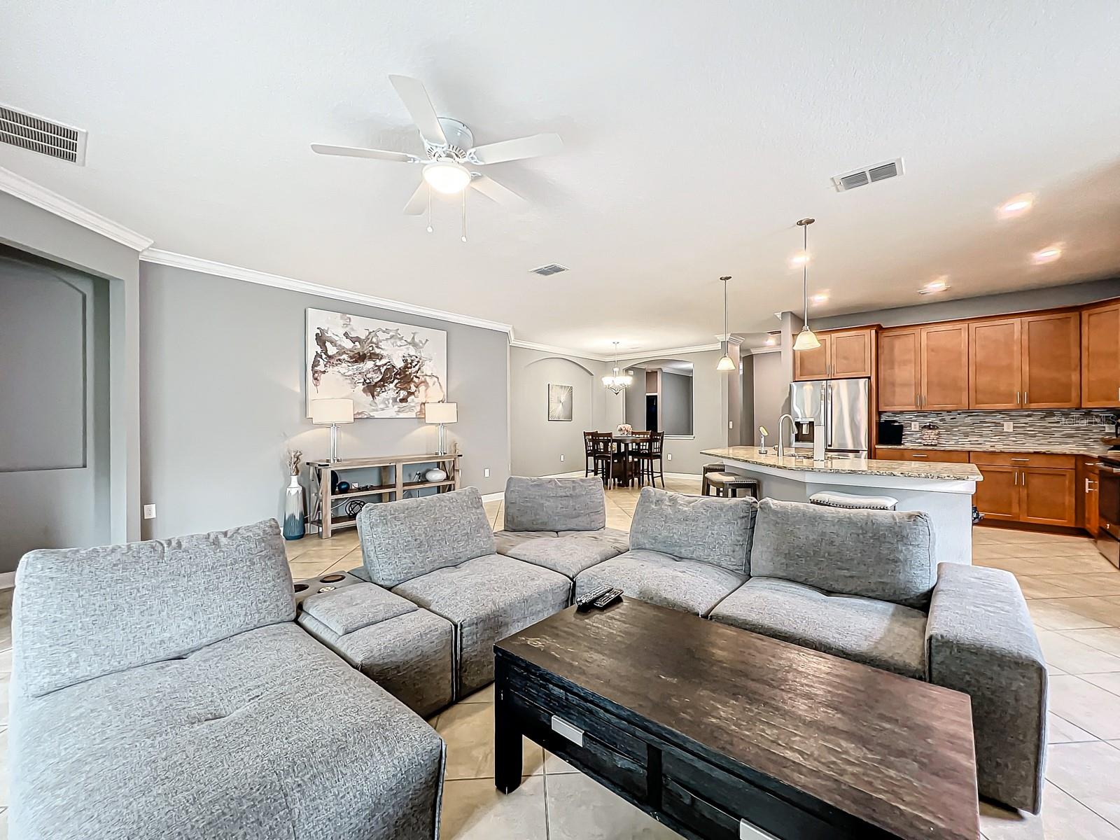 1414 CLUBMAN DR, CHAMPIONS GATE, FL, 33896