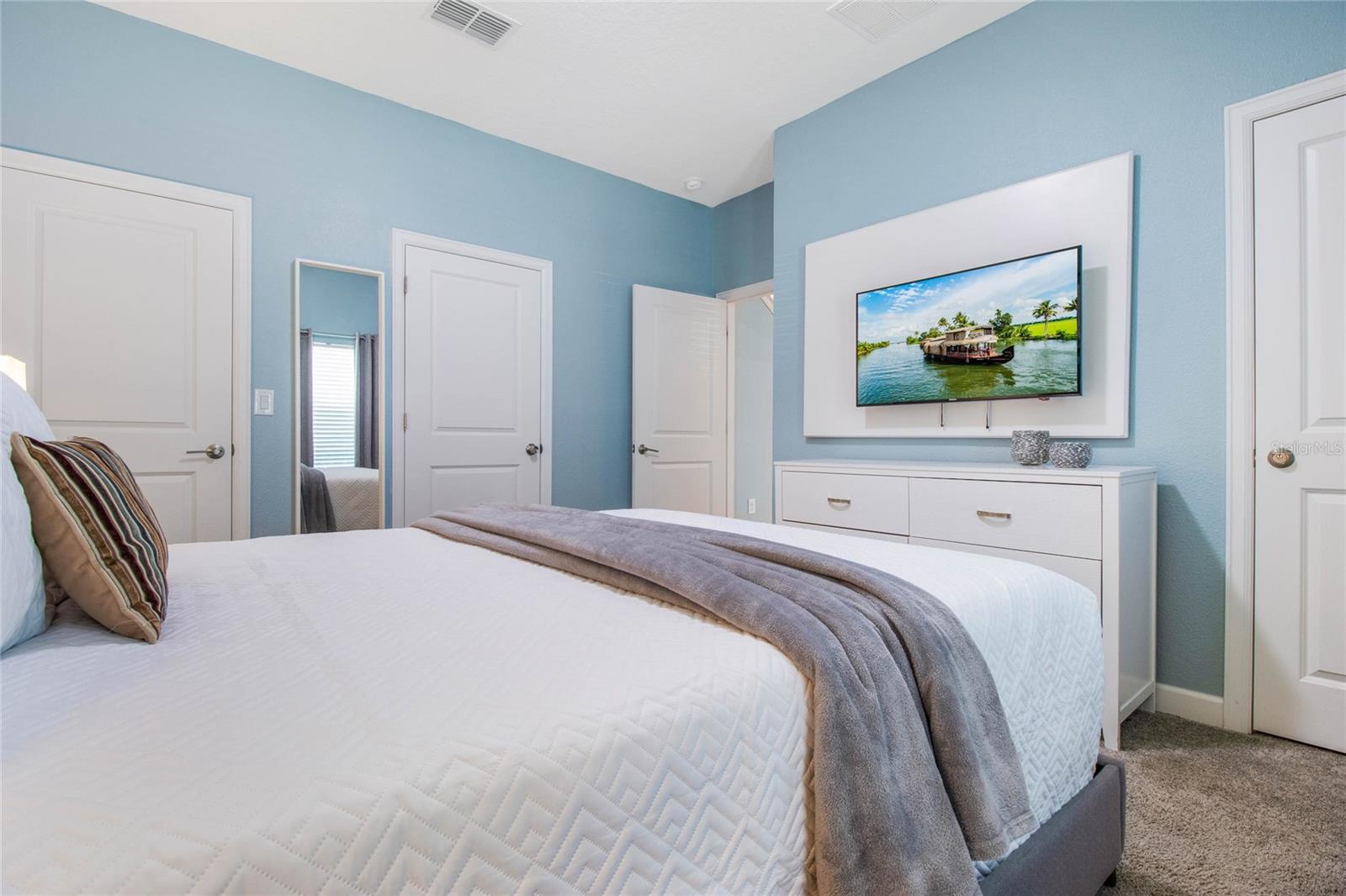 740 PEBBLE BEACH DR, DAVENPORT, FL, 33896