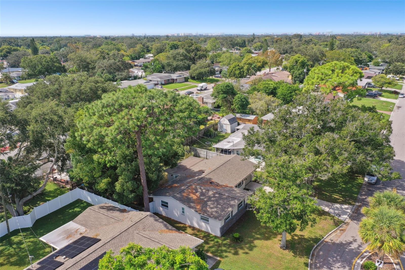 1765 THAMES ST, CLEARWATER, FL, 33755