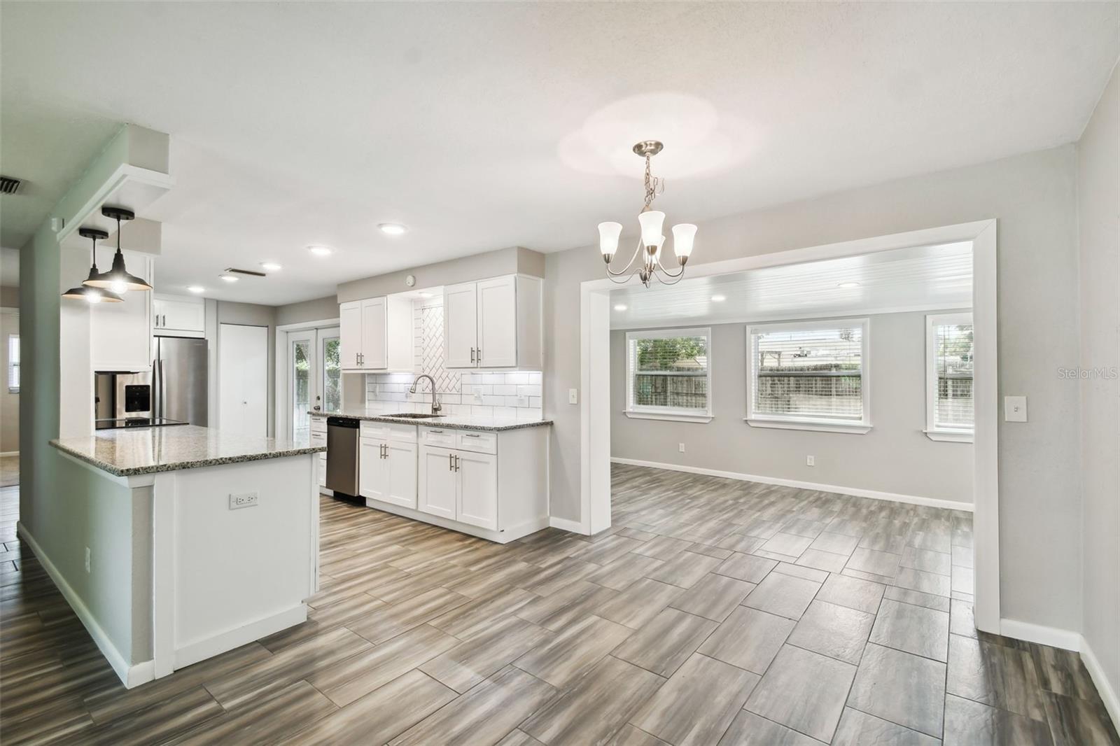 1765 THAMES ST, CLEARWATER, FL, 33755
