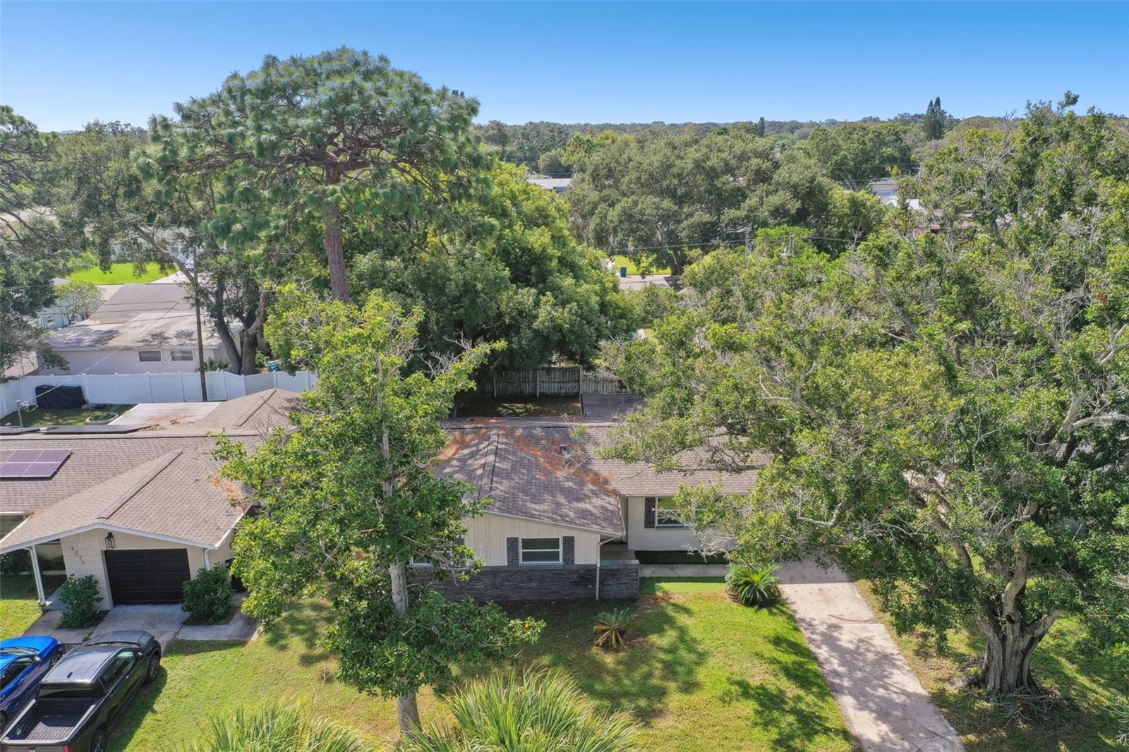 1765 THAMES ST, CLEARWATER, FL, 33755