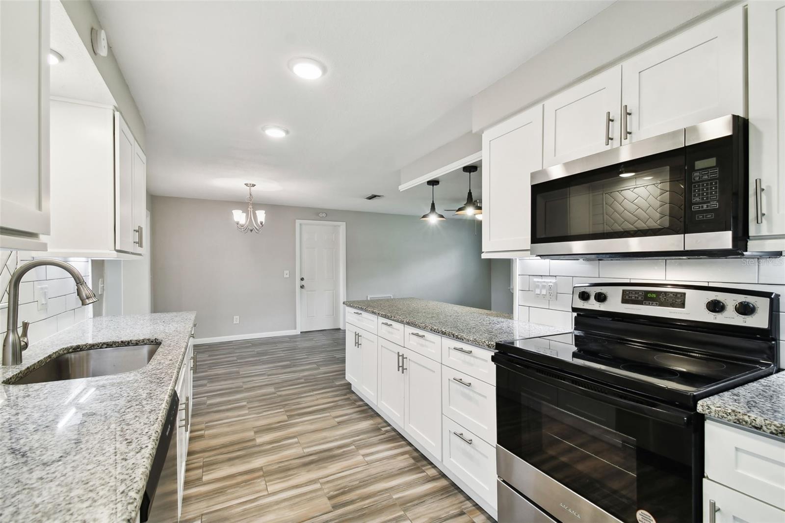1765 THAMES ST, CLEARWATER, FL, 33755