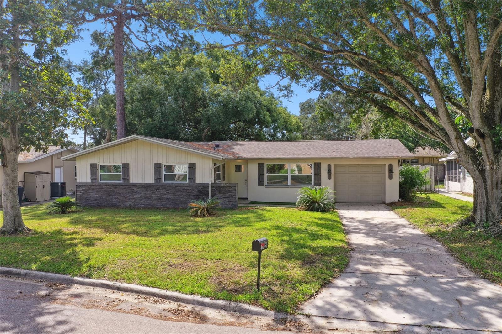 1765 THAMES ST, CLEARWATER, FL, 33755