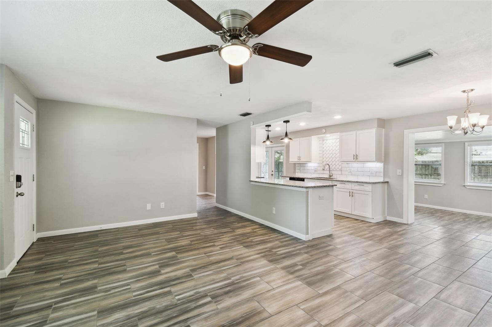 1765 THAMES ST, CLEARWATER, FL, 33755