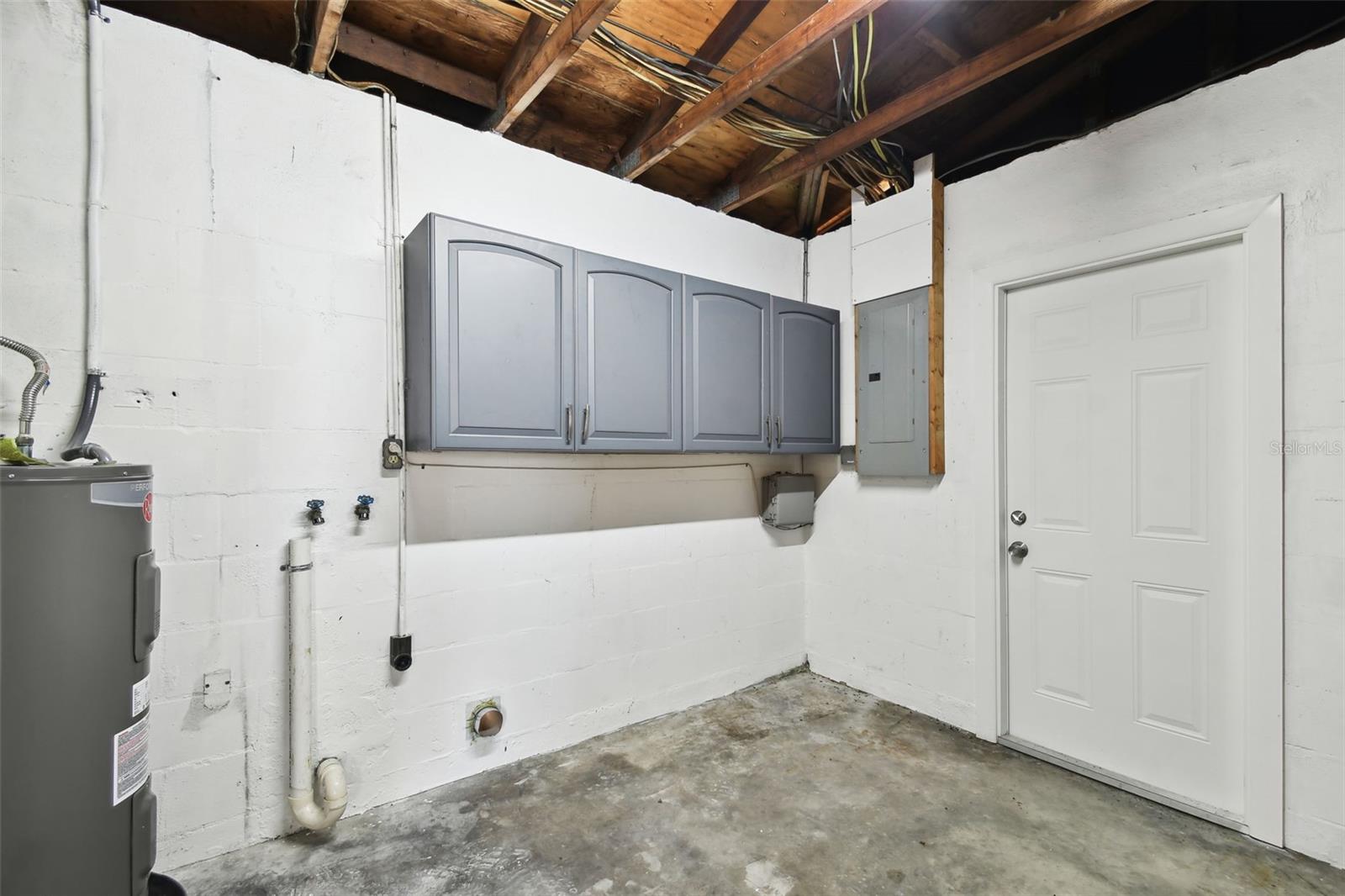 1765 THAMES ST, CLEARWATER, FL, 33755