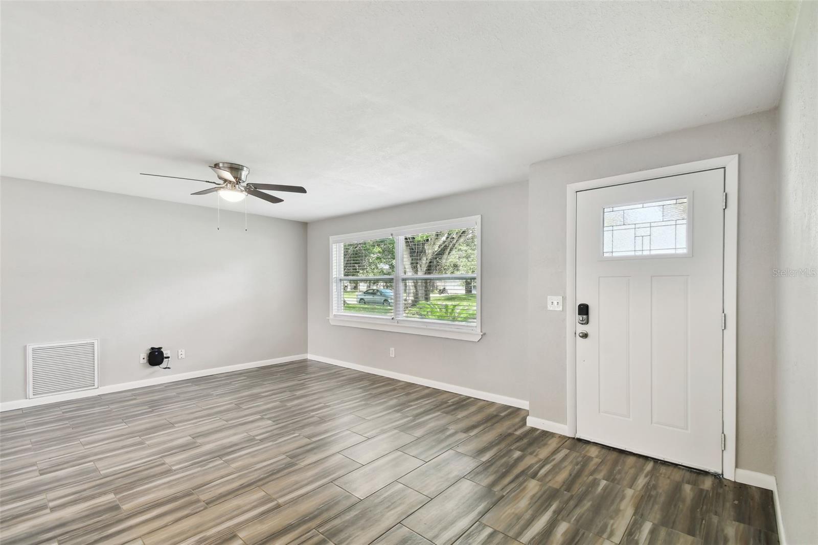 1765 THAMES ST, CLEARWATER, FL, 33755
