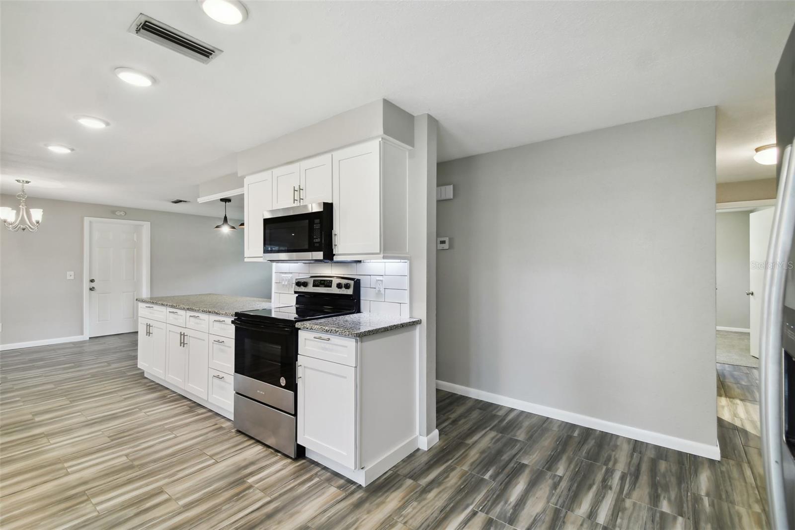 1765 THAMES ST, CLEARWATER, FL, 33755