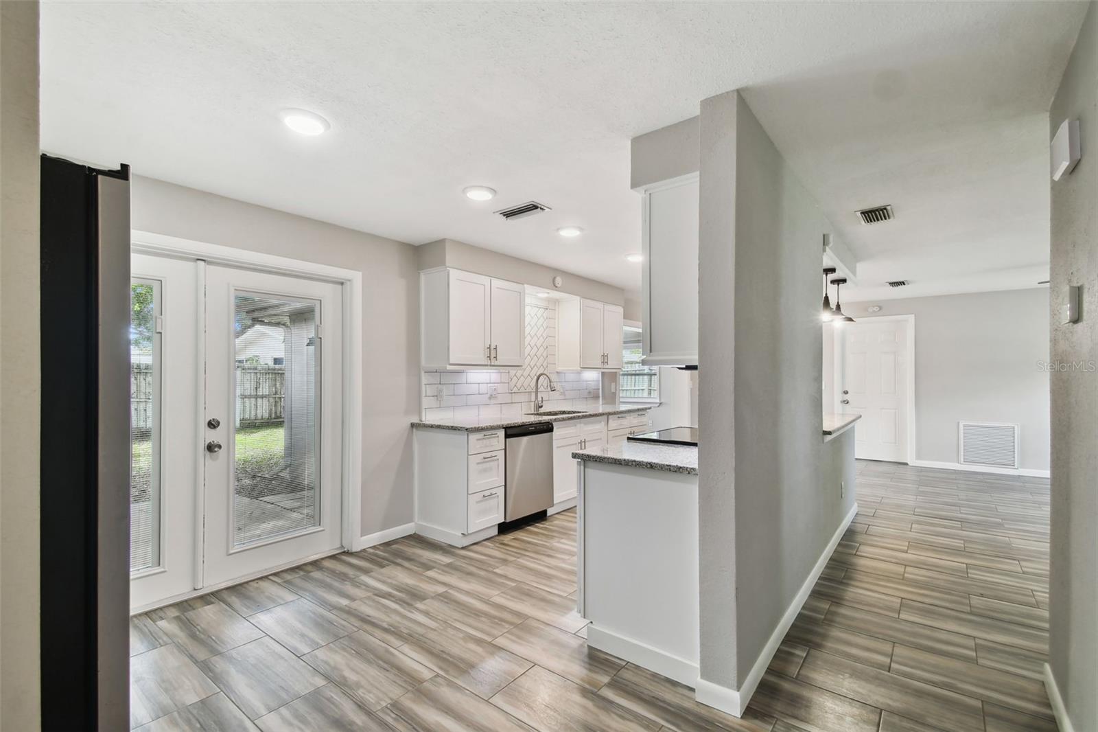 1765 THAMES ST, CLEARWATER, FL, 33755