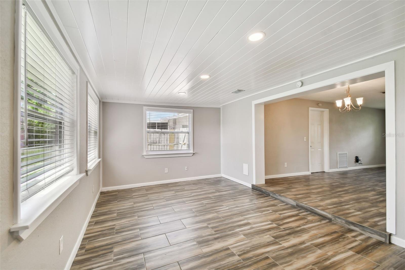 1765 THAMES ST, CLEARWATER, FL, 33755