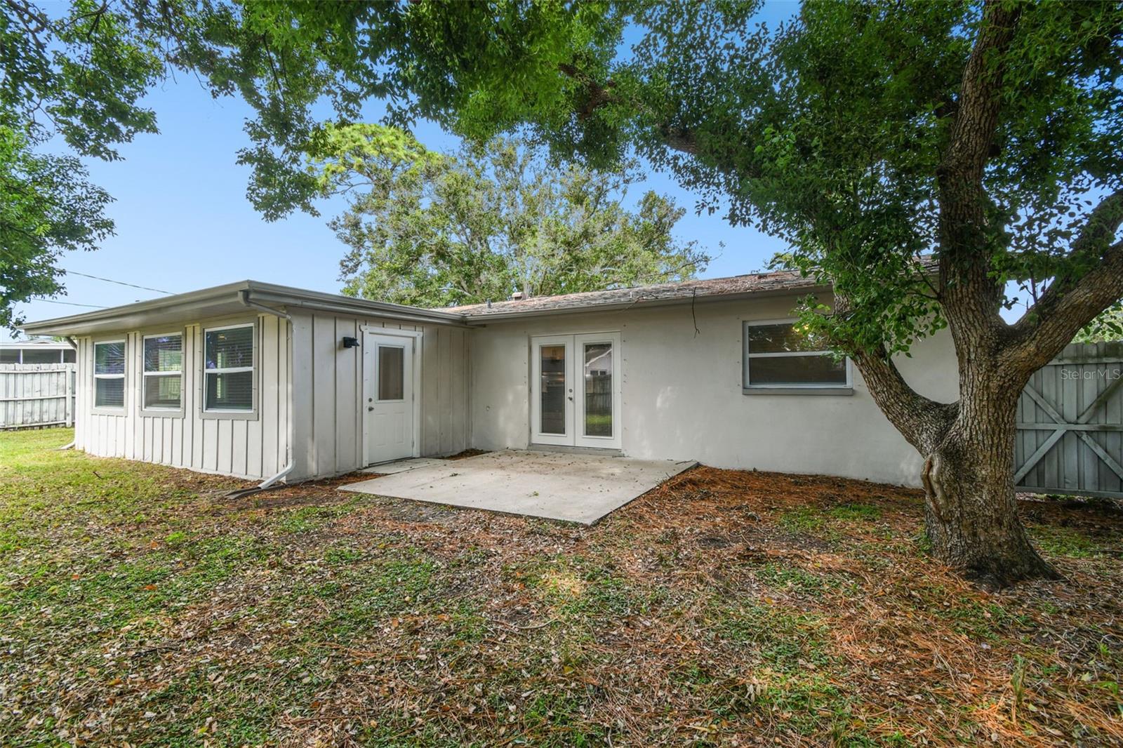 1765 THAMES ST, CLEARWATER, FL, 33755