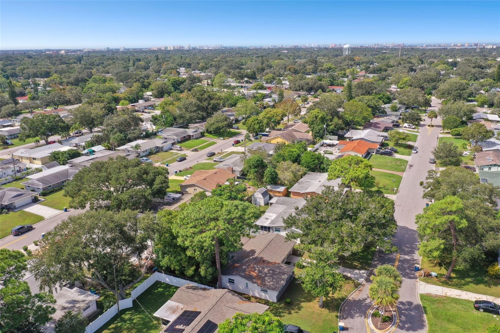 1765 THAMES ST, CLEARWATER, FL, 33755