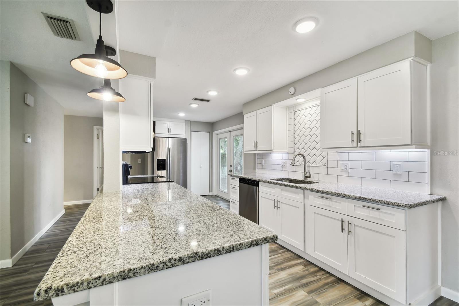 1765 THAMES ST, CLEARWATER, FL, 33755