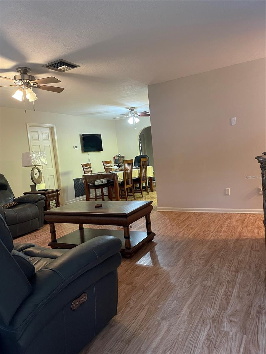 611 N FITZPATRICK AVE, INVERNESS, FL, 34453