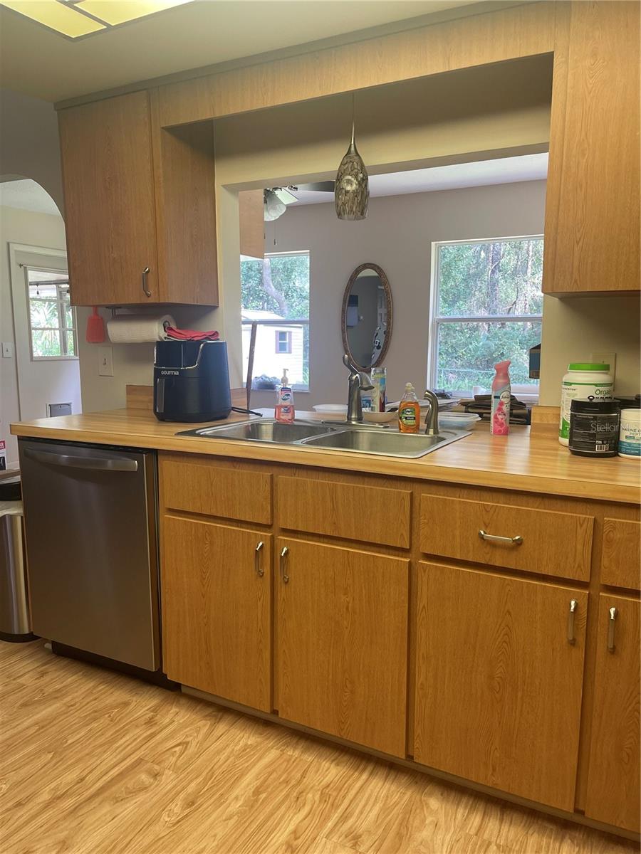 611 N FITZPATRICK AVE, INVERNESS, FL, 34453