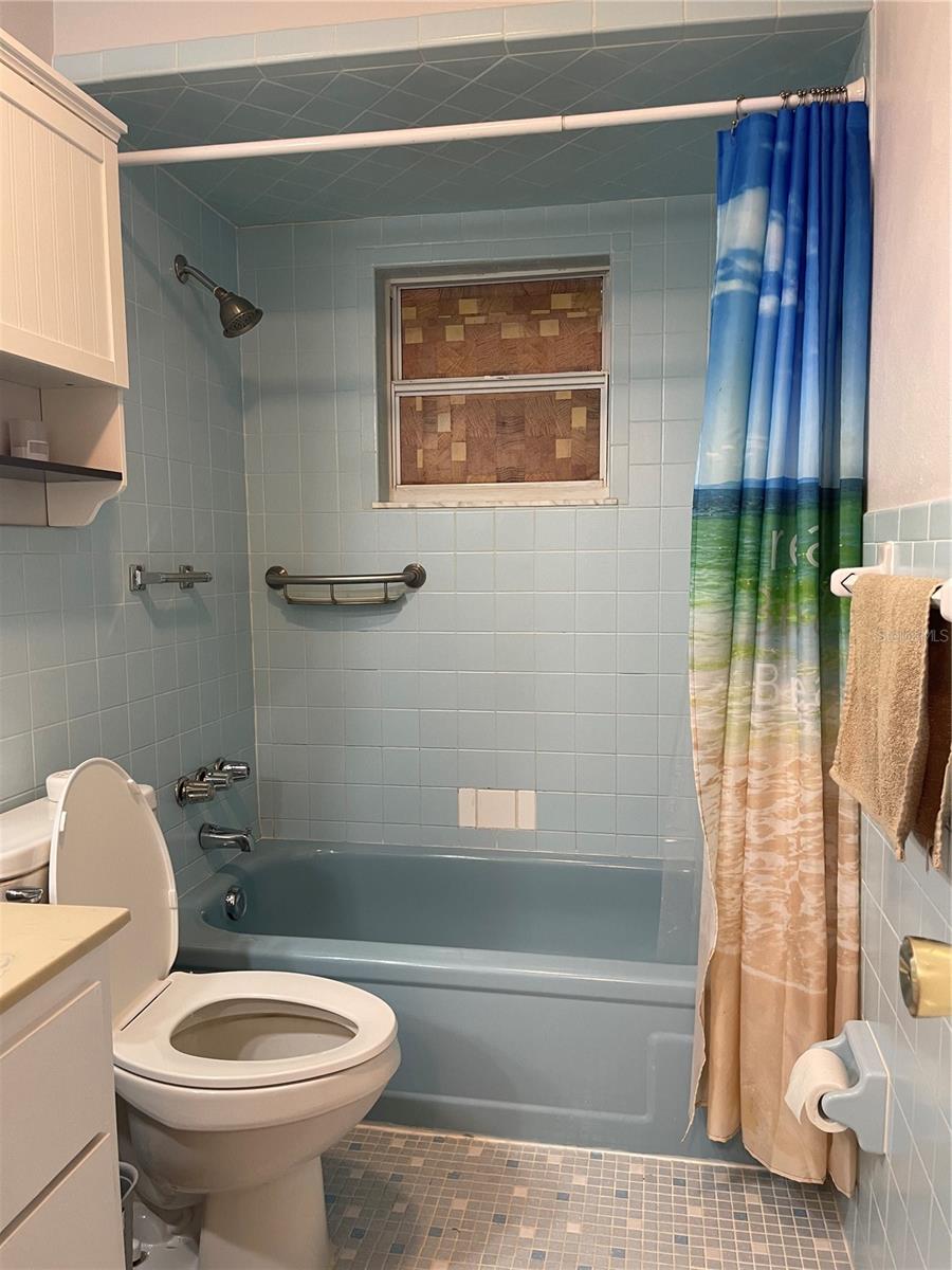 611 N FITZPATRICK AVE, INVERNESS, FL, 34453