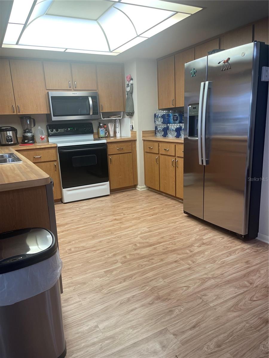 611 N FITZPATRICK AVE, INVERNESS, FL, 34453