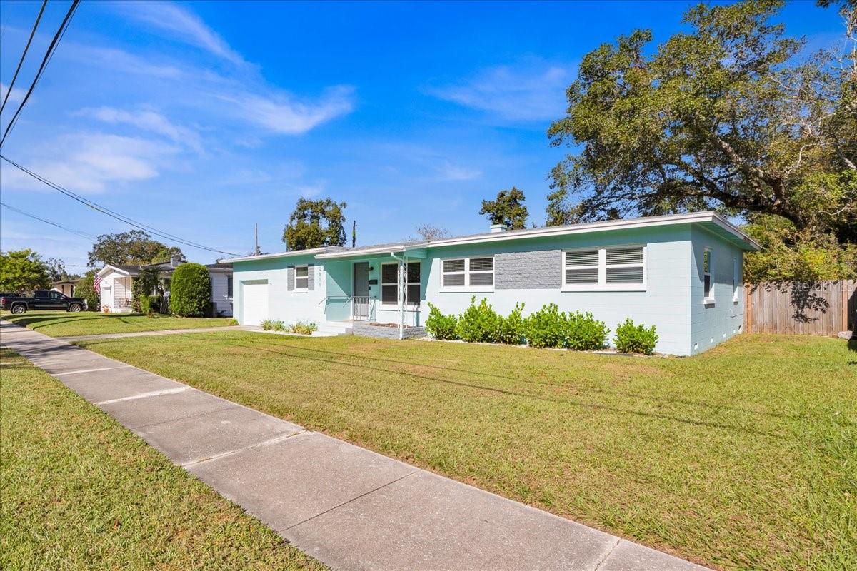 2811 VINE ST, ORLANDO, FL, 32806