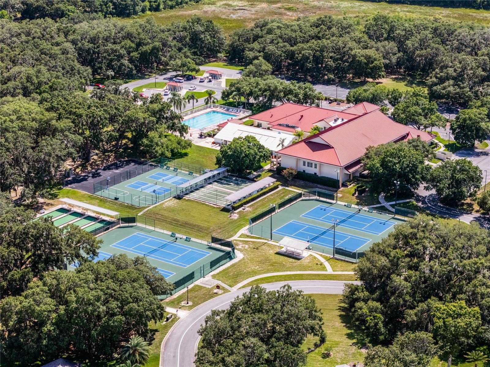 5512 ROSEWALL CIR, LEESBURG, FL, 34748