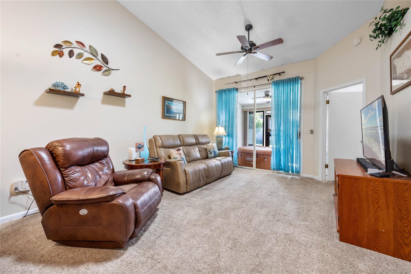 5512 ROSEWALL CIR, LEESBURG, FL, 34748