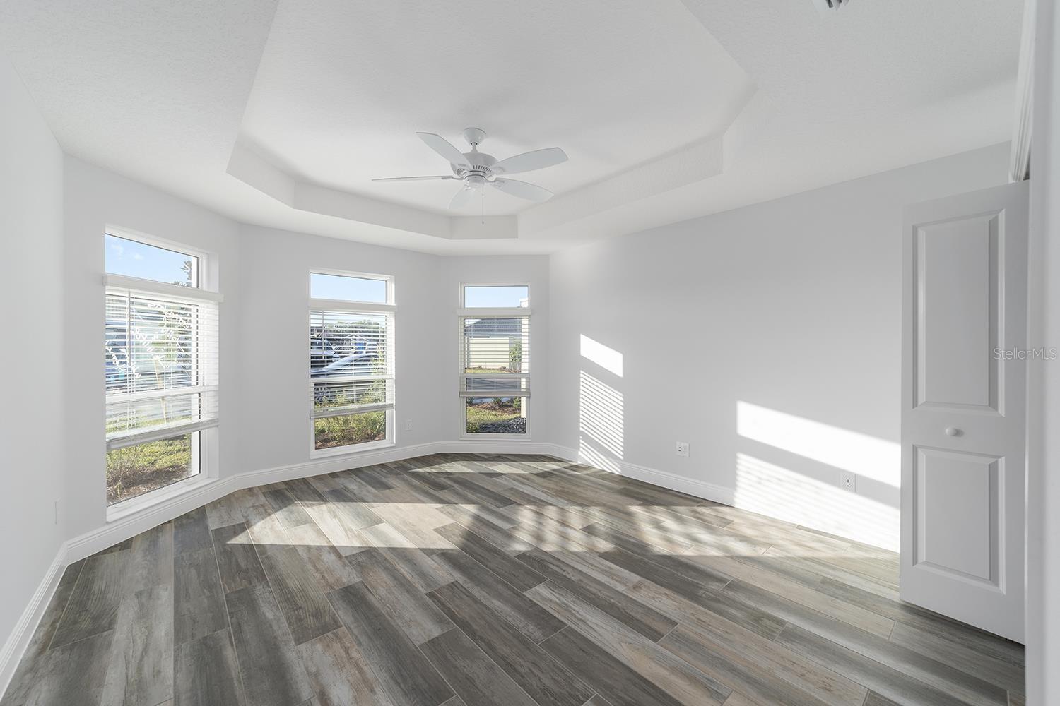 1577 WHALIN WAY, THE VILLAGES, FL, 32163