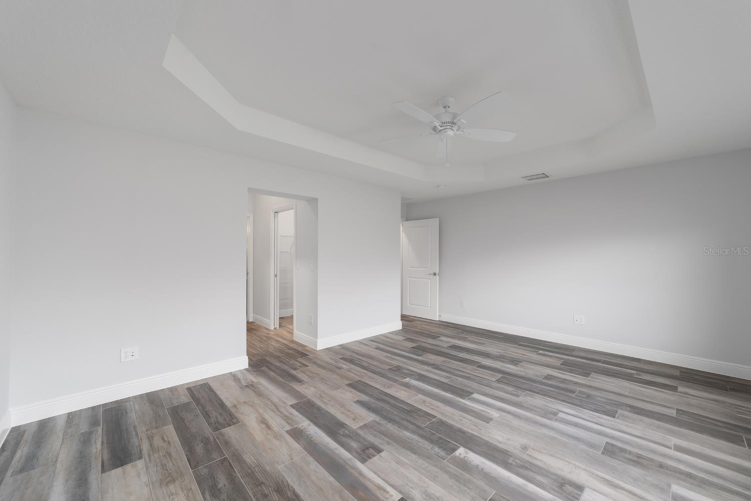 1577 WHALIN WAY, THE VILLAGES, FL, 32163