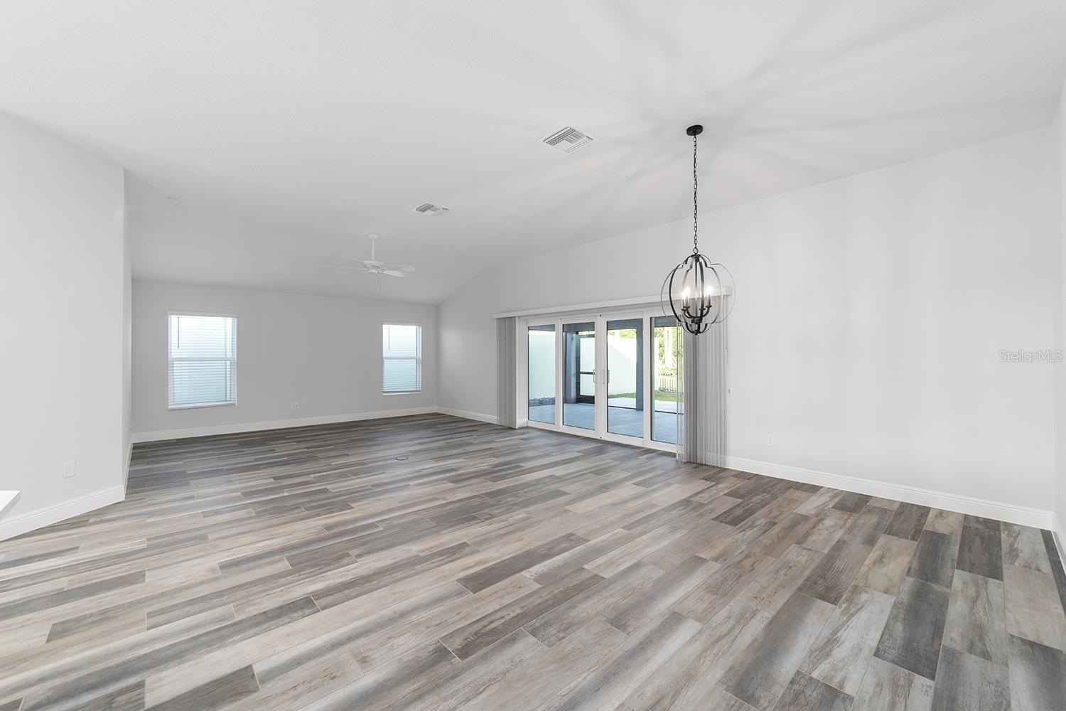 1577 WHALIN WAY, THE VILLAGES, FL, 32163
